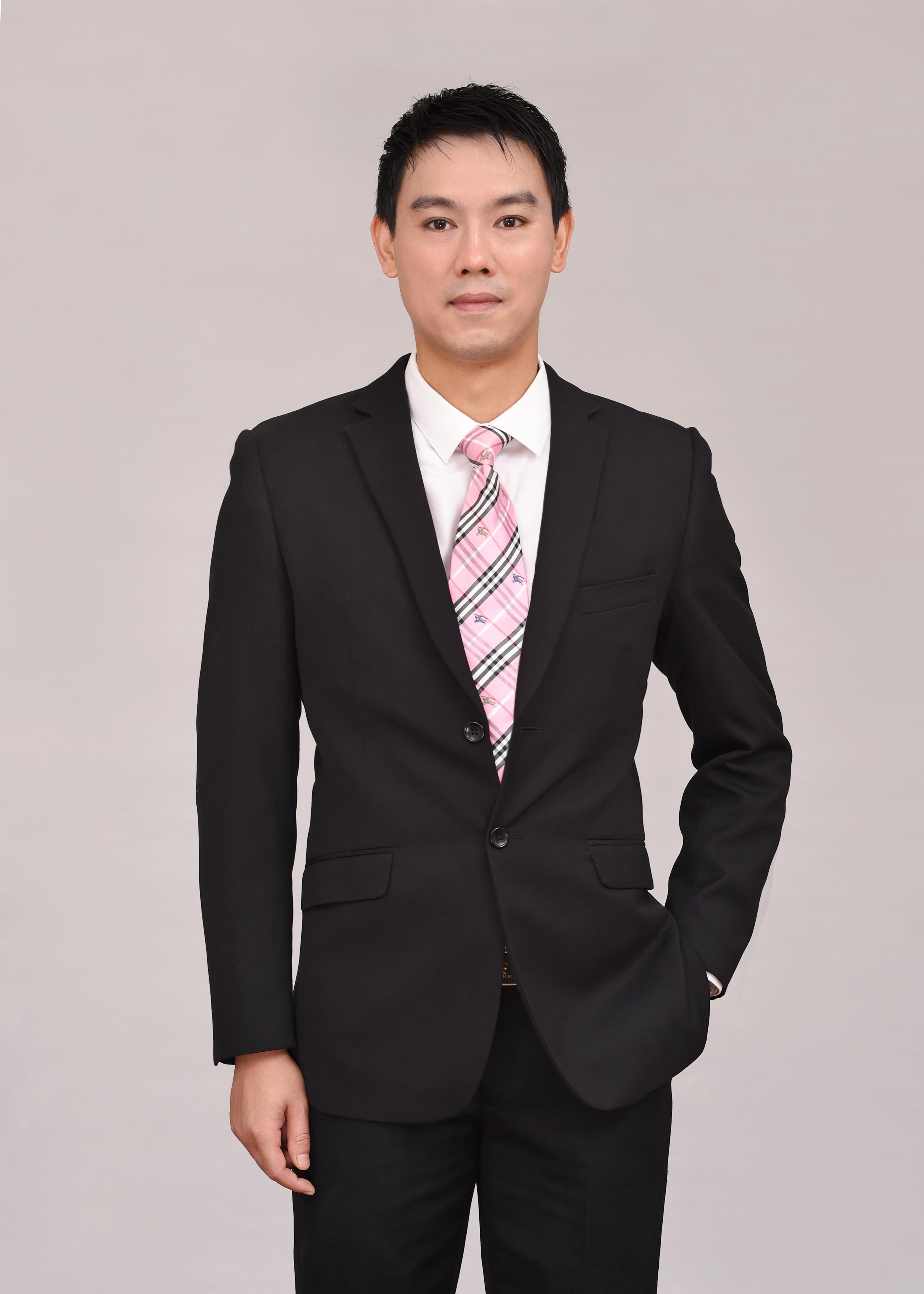 文君 执行创意总监